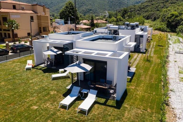 Ploumis Seaside Villas Stavros  Exterior photo