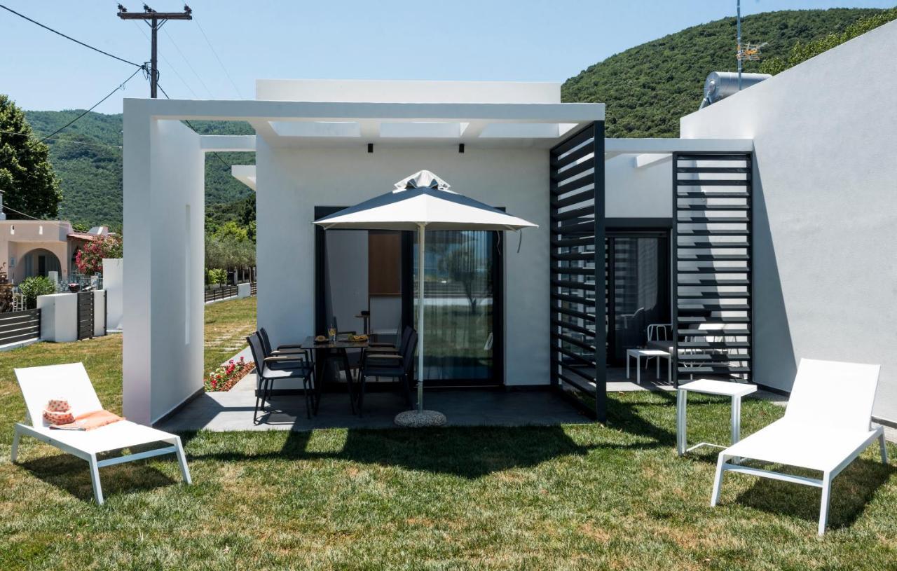 Ploumis Seaside Villas Stavros  Exterior photo